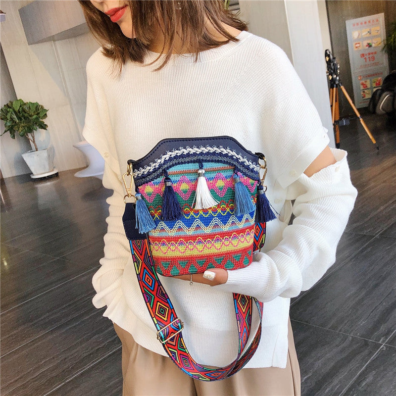 High-End Ethnic Woven Bucket Shoulder Bag