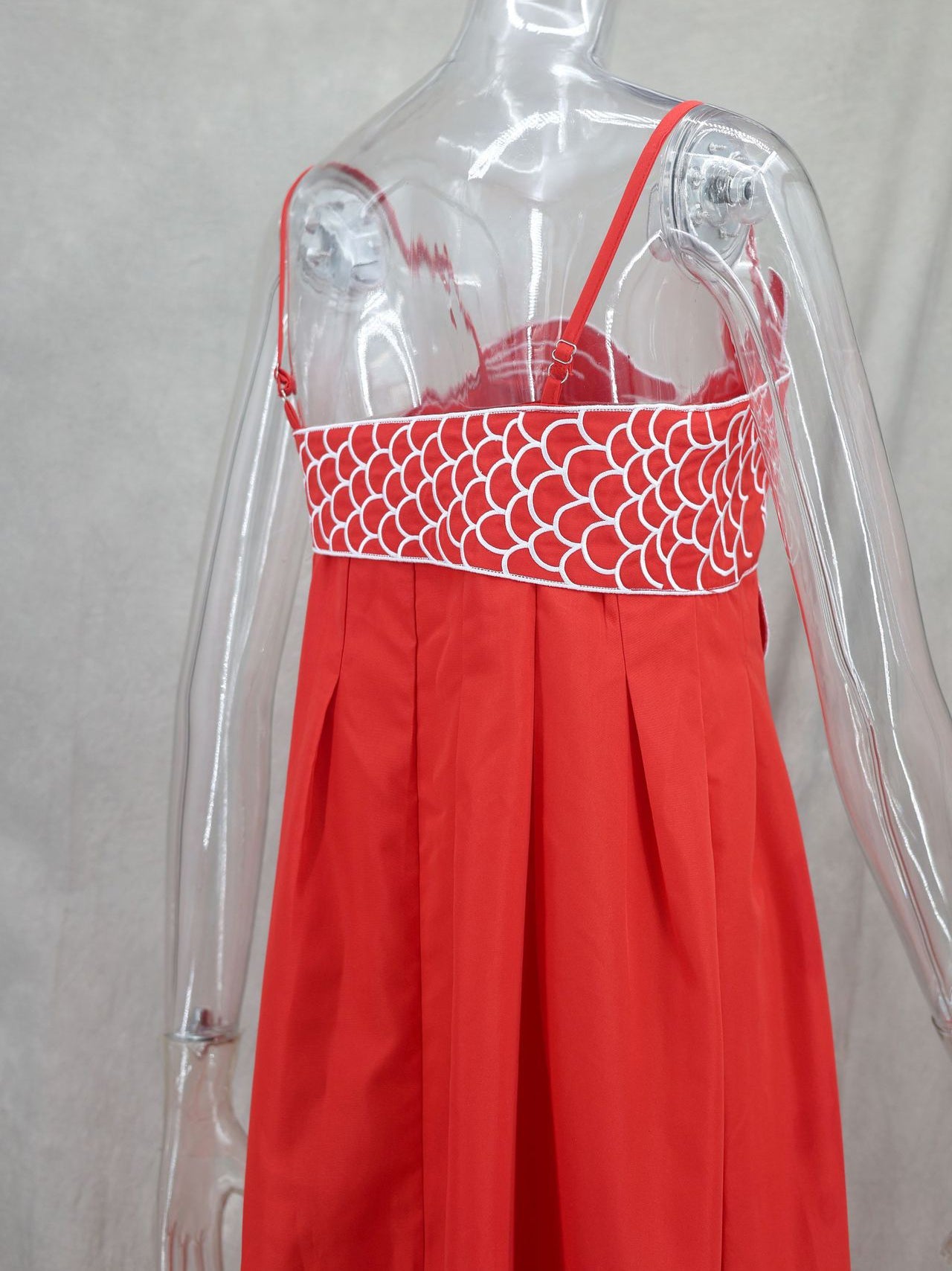 Fish-Shape Spaghetti Strap Maxi Dress