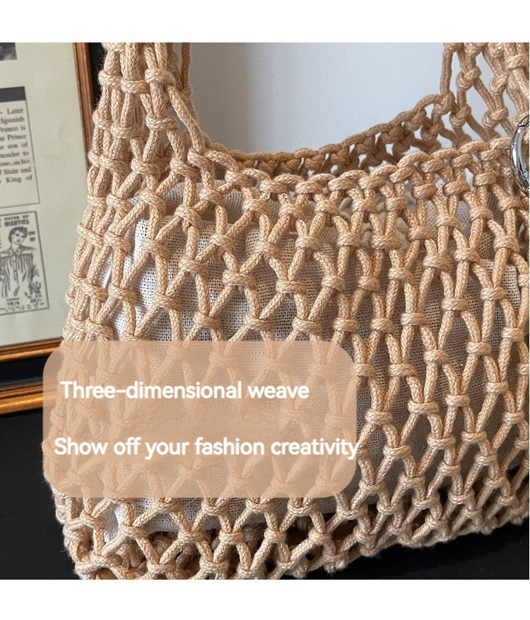 2026 New Korean Unique Hollow Mesh Wristlet Fashion Beach Handbag