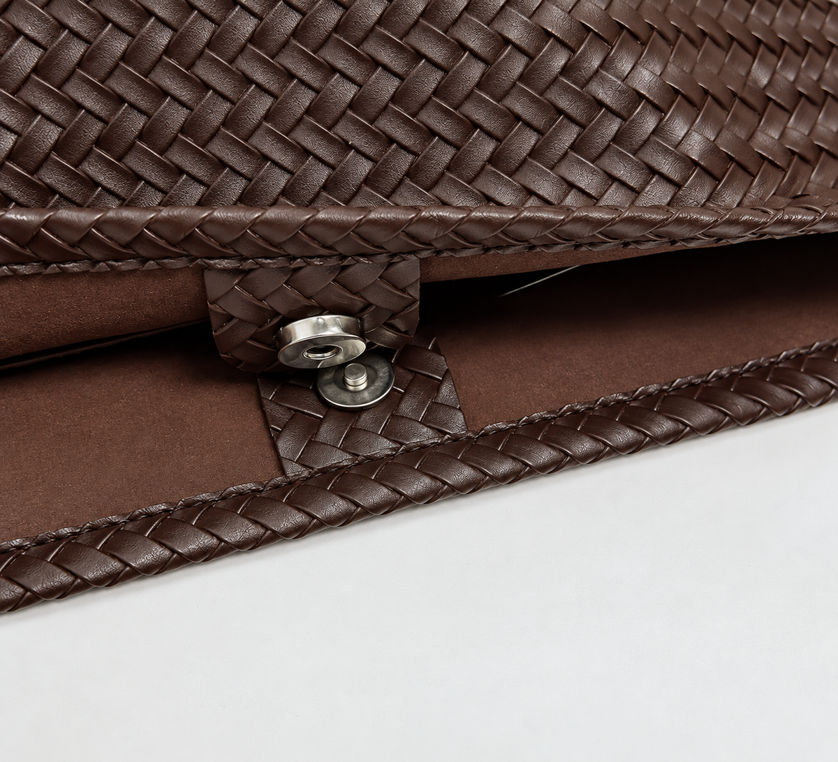 Classic Minimalist Woven Hobo Shoulder Bag with Matching Pouch