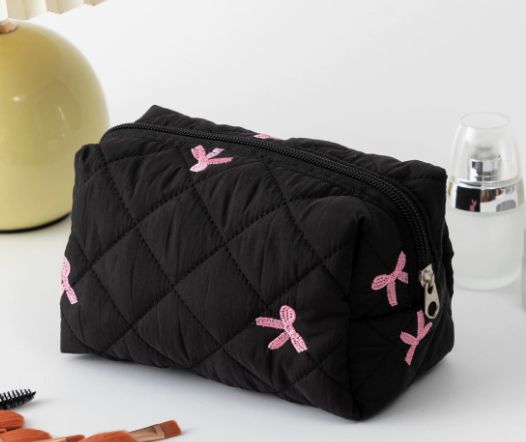 Women's Floral Quilted Large Capacity Cosmetic Travel Bag