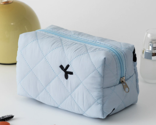 Women's Floral Quilted Large Capacity Cosmetic Travel Bag