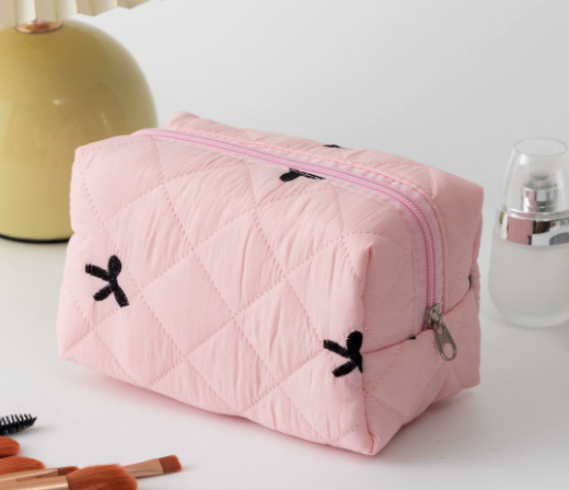 Women's Floral Quilted Large Capacity Cosmetic Travel Bag