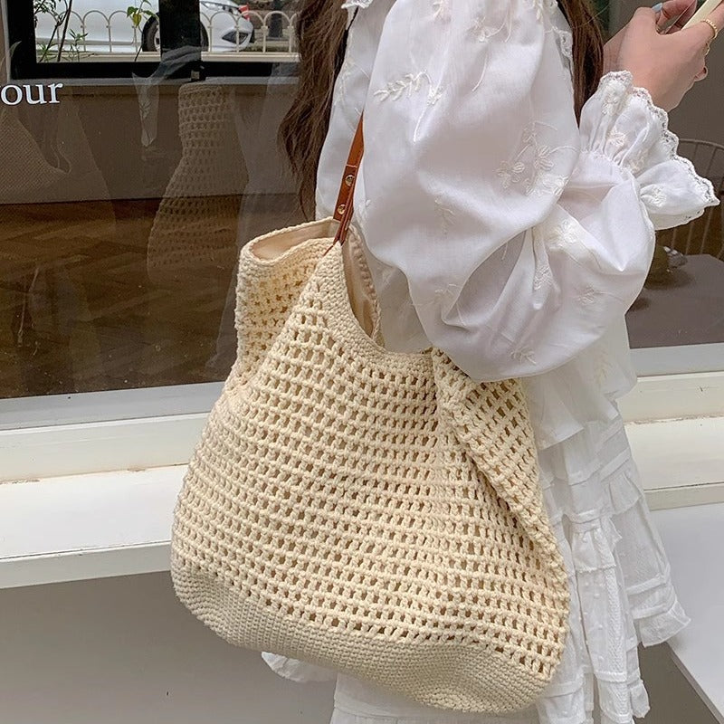 Woven Straw Commuter Tote Large Capacity Beach Shoulder Bag