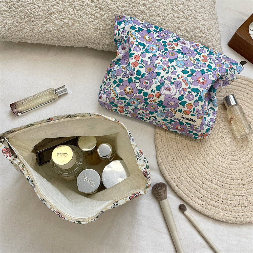 Fresh Floral Cosmetic Clutch Bag