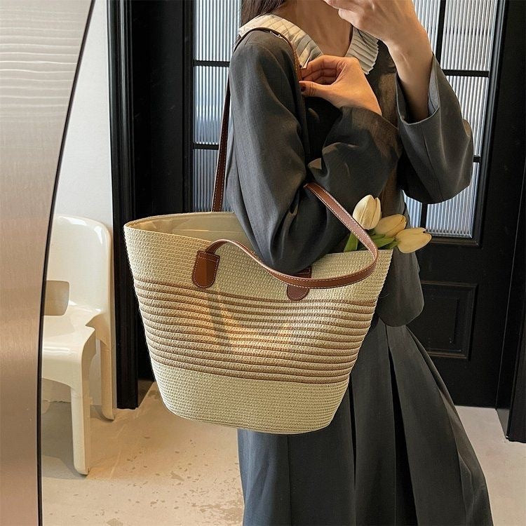 Women Straw Beach Black Stripe 2026 New Casual Summer Shoulder Tote Bag