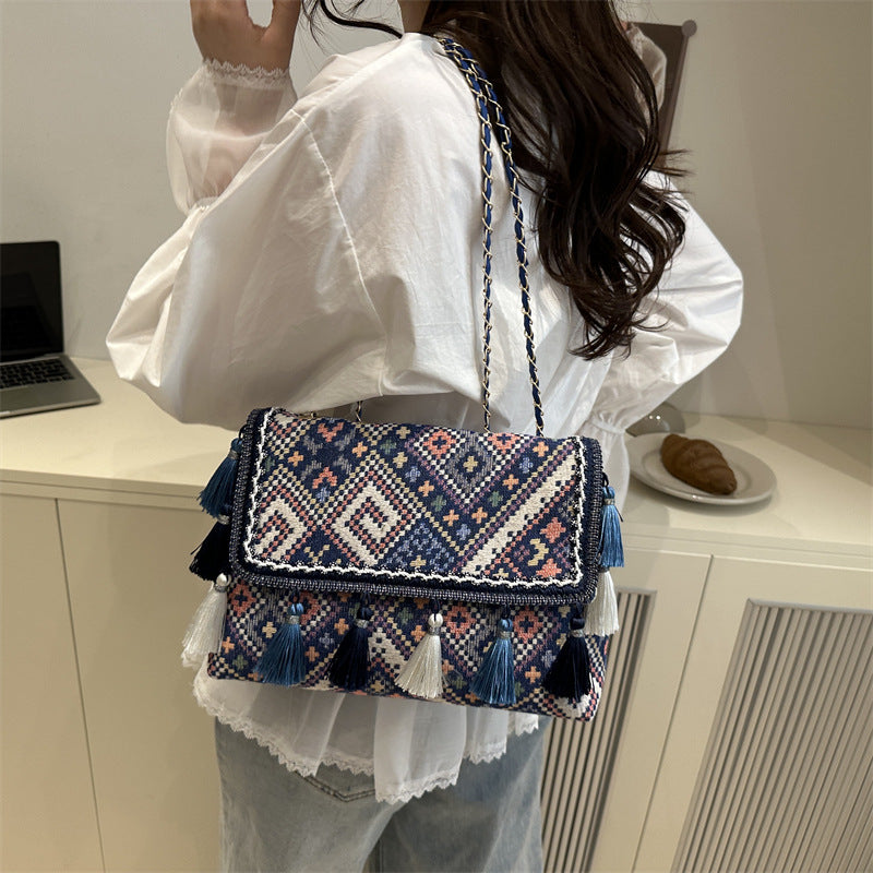 Ethnic Style Retro Chain Tassel Crossbody Bag