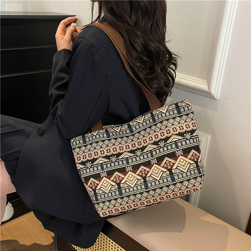 Ethnic Large-Capacity Canvas Commuting Tote Bag