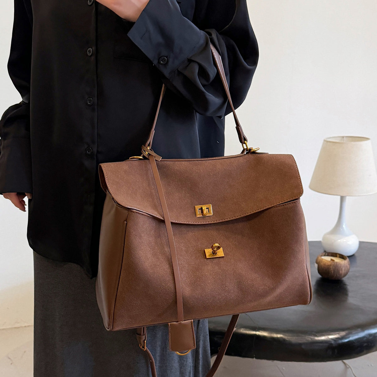 Retro Handbag with Gold Tone Hardware
