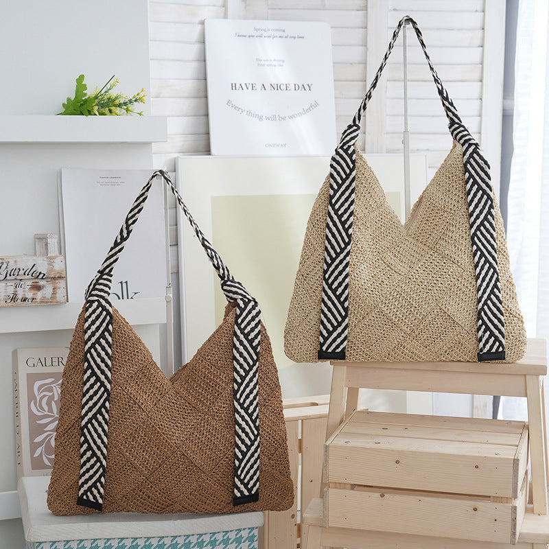 Lightweight Woven Straw Shoulder Beach Bag