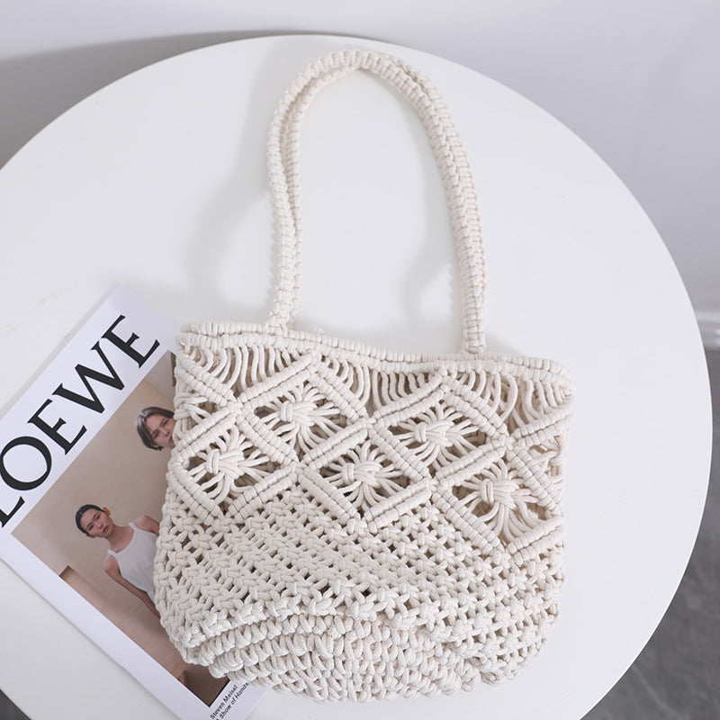 Women Cotton One-Shoulder Hollow Straw Bag