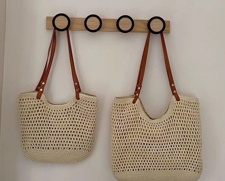 Woven Straw Commuter Tote Large Capacity Beach Shoulder Bag