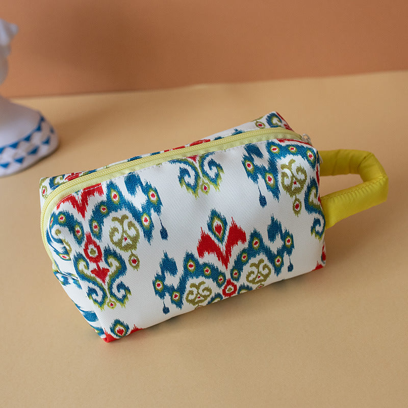 2026 Original Ethnic Pattern Handheld Makeup Waterproof Clutch Pouch