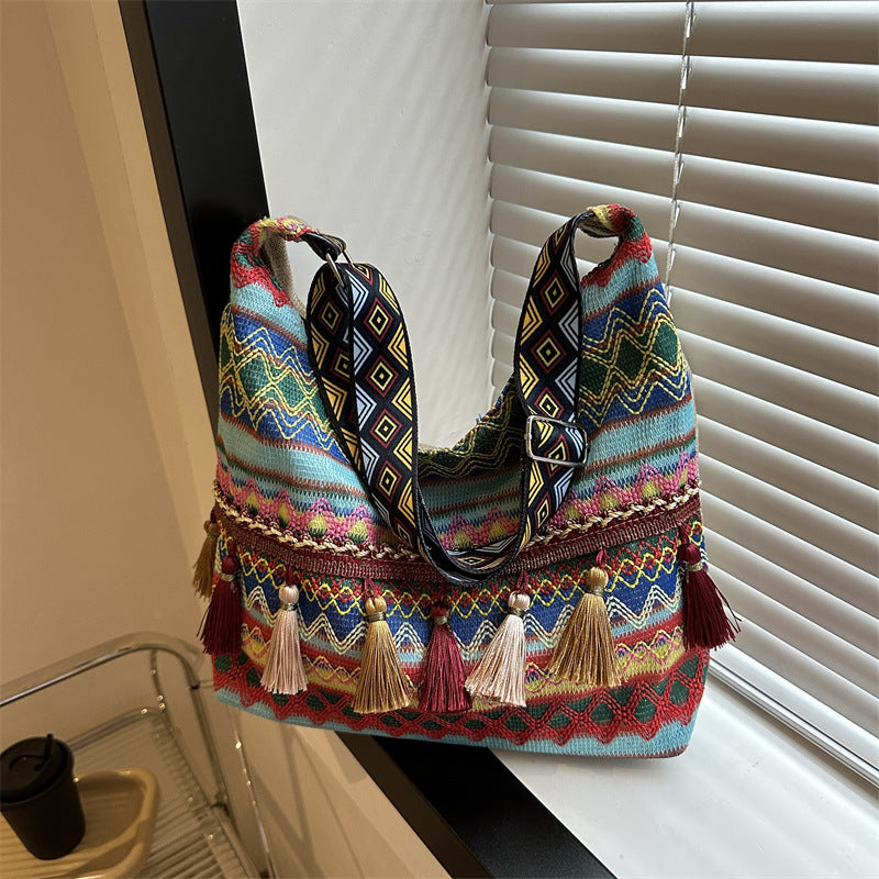 Large-Capacity Fashionable Ethnic Style Tassel Casual Bag 2026 New Versatile Canvas Shoulder Crossbody Bag Tote Bag