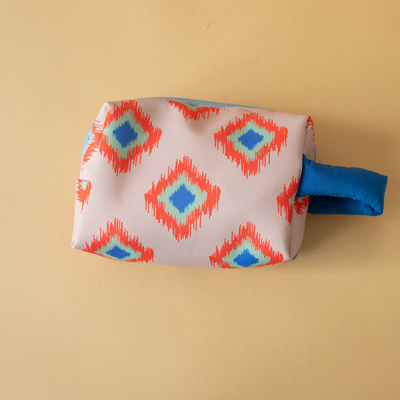 2026 Original Ethnic Pattern Handheld Makeup Waterproof Clutch Pouch