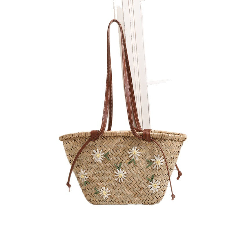 Fresh Flower Embroidered Single Shoulder Straw Beach Bag