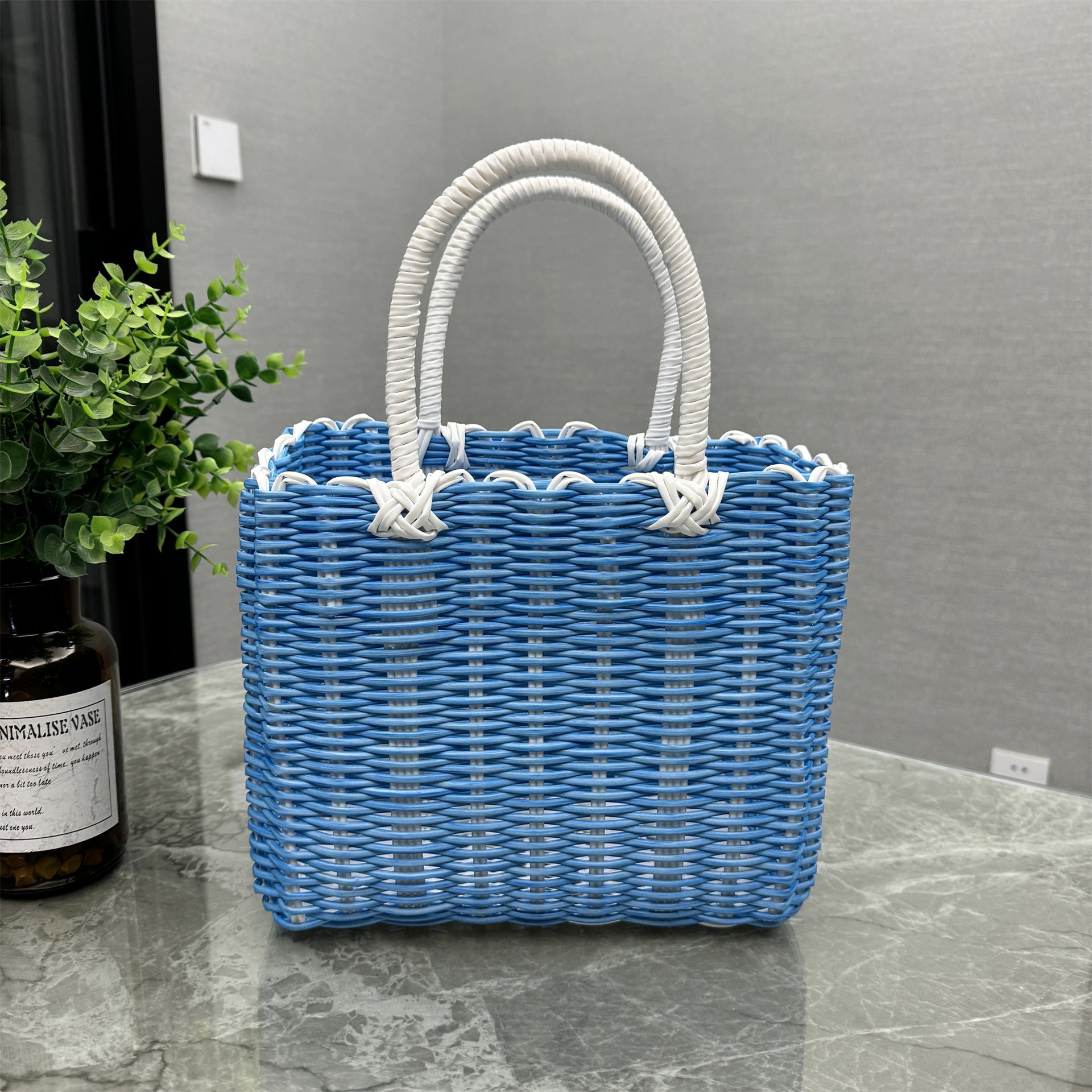 Plastic Woven Vegetable Basket Souvenir Handbag