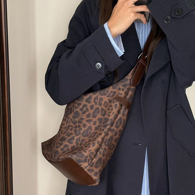 Lazy Style Large Capacity Leopard Print Tote Shoulder Bag