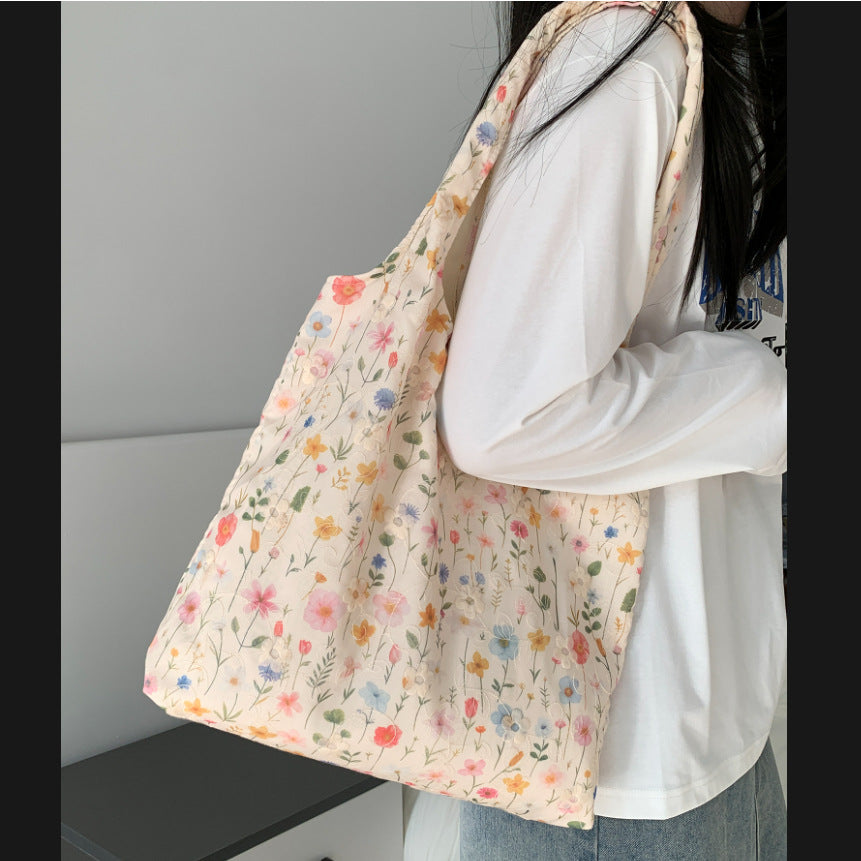 Embroidered Floral Canvas Shoulder Bag Fresh Versatile