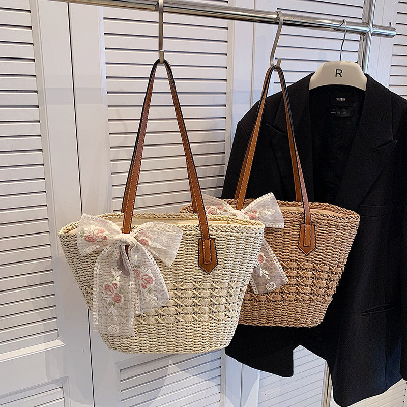Women Woven Straw Large 2026 Spring New Fashion Shoulder Beach Tote Bag