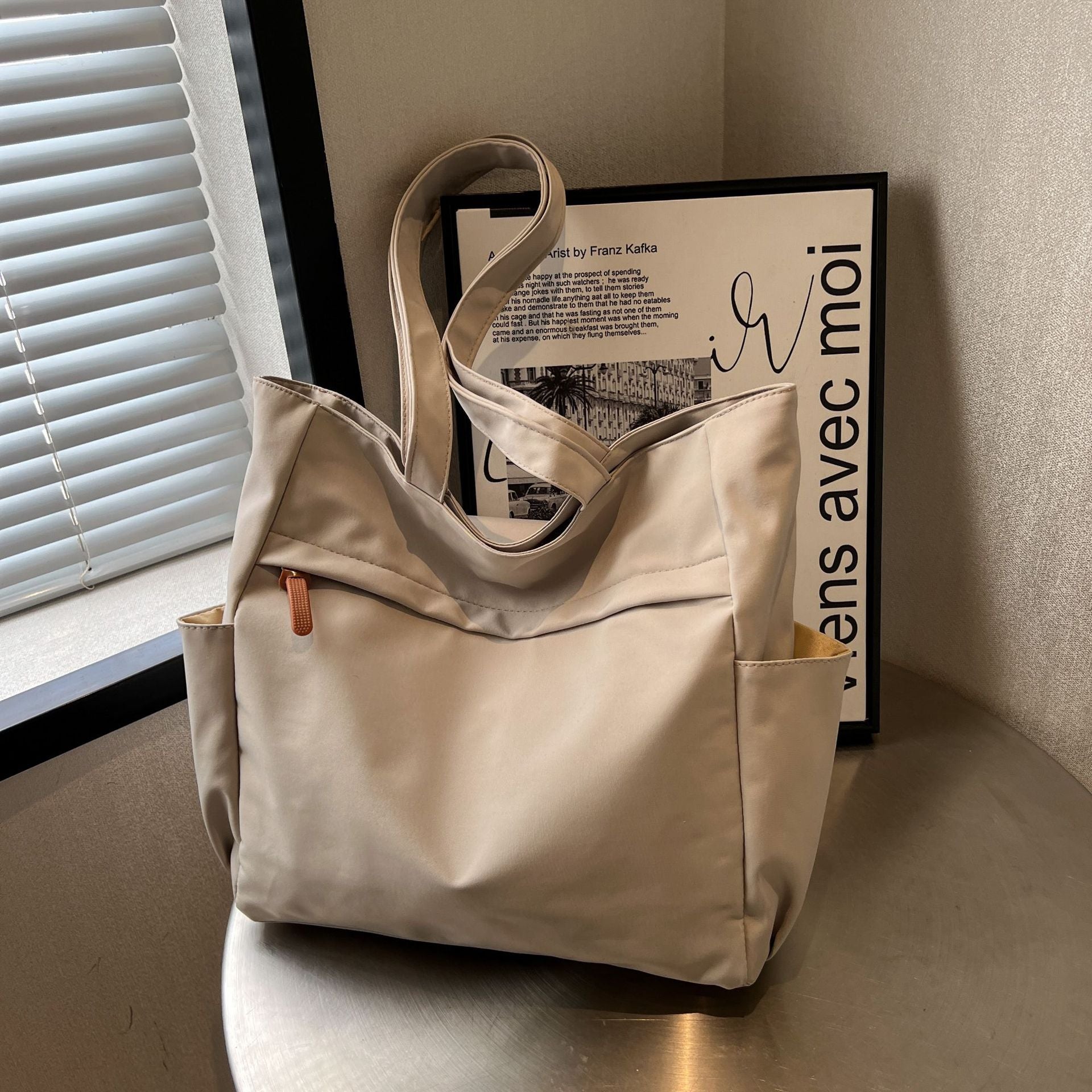 Lightweight Multi Pocket Large Capacity Canvas Tote Bag