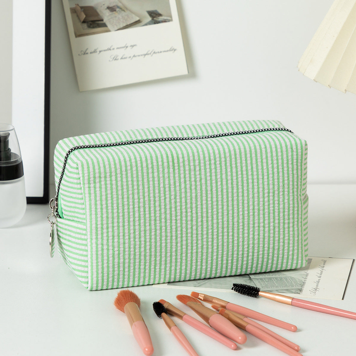 Seersucker Striped Cosmetic Bag Large Capacity Travel Toiletry Clutch Bag