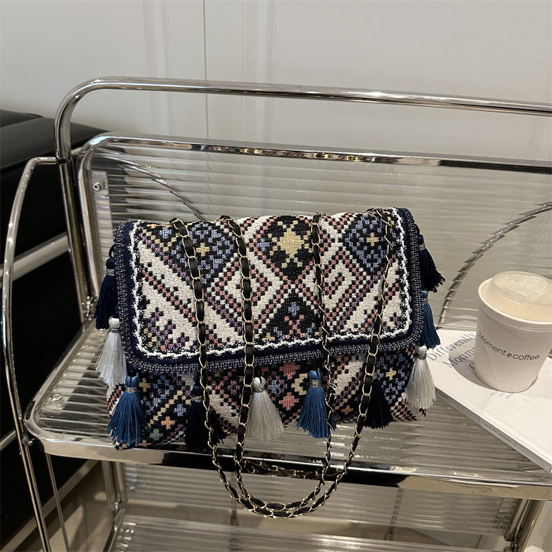 Ethnic Style Retro Chain Tassel Crossbody Bag