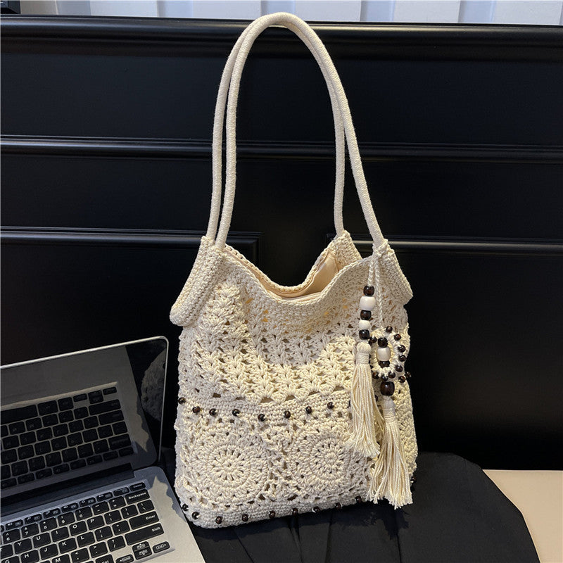 Simple Crochet Large Capacity Beach Resort Style Shoulder Commuter Bag