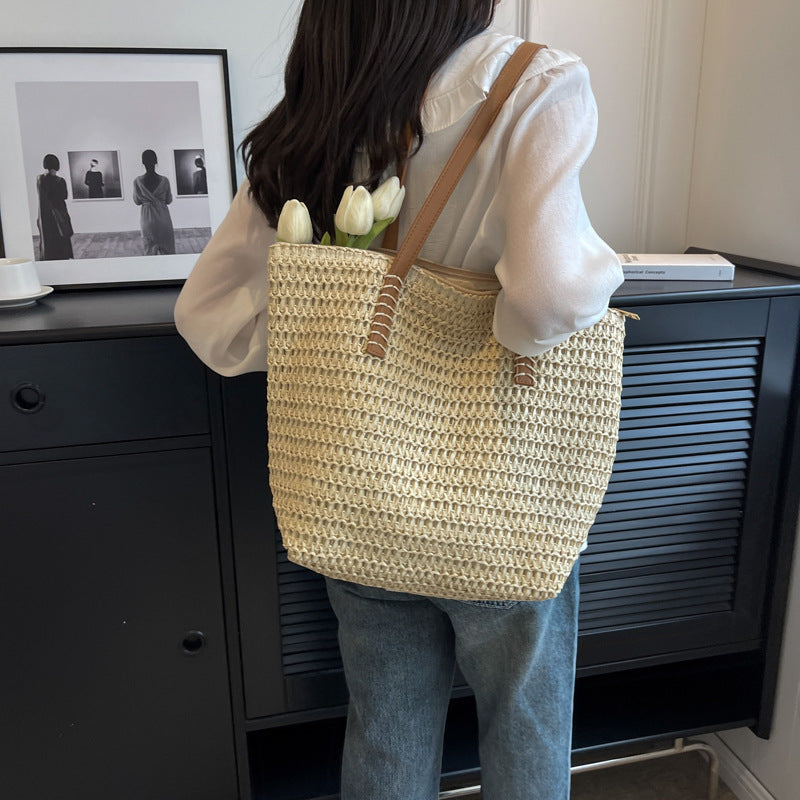 Women Straw Vacation 2026 Spring New Fashion Large Shoulder Tote Bag