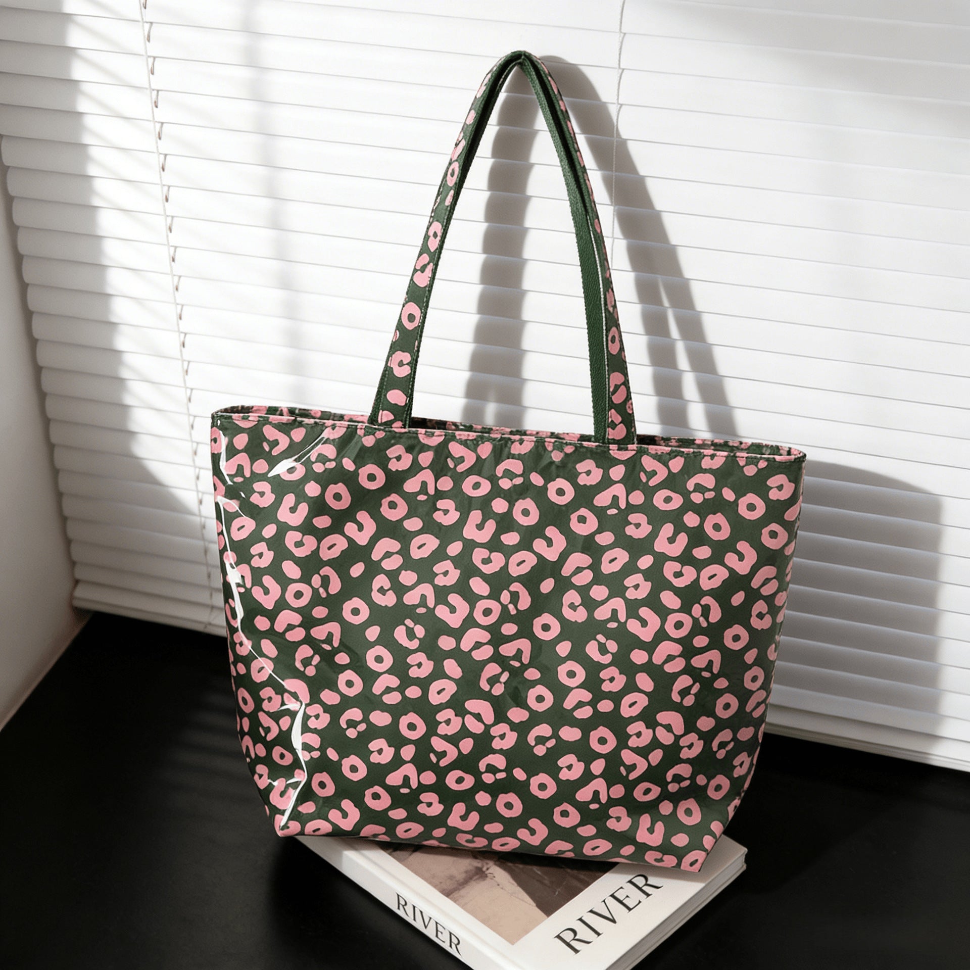 Leopard Print Large Capacity Tote Bag