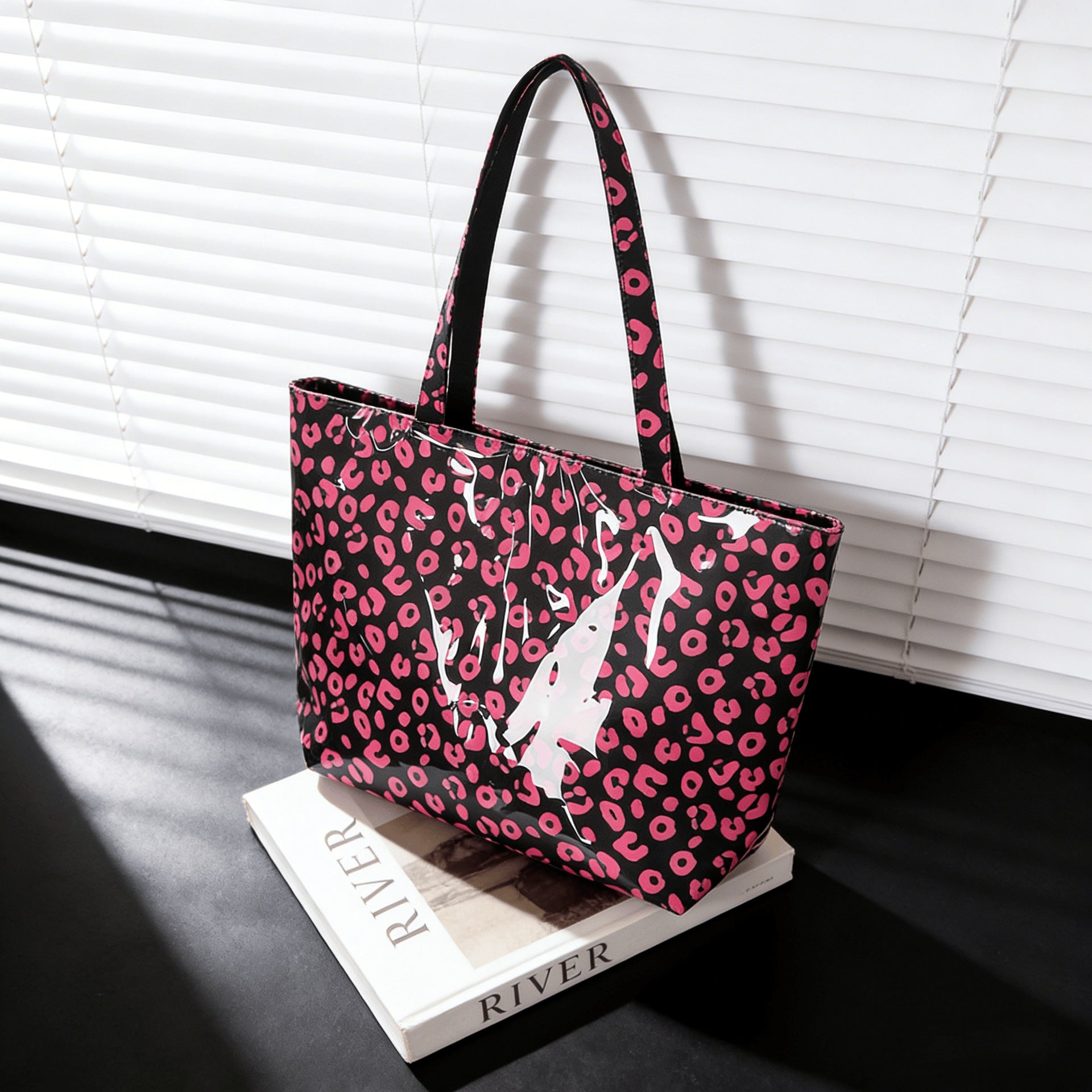 Leopard Print Large Capacity Tote Bag