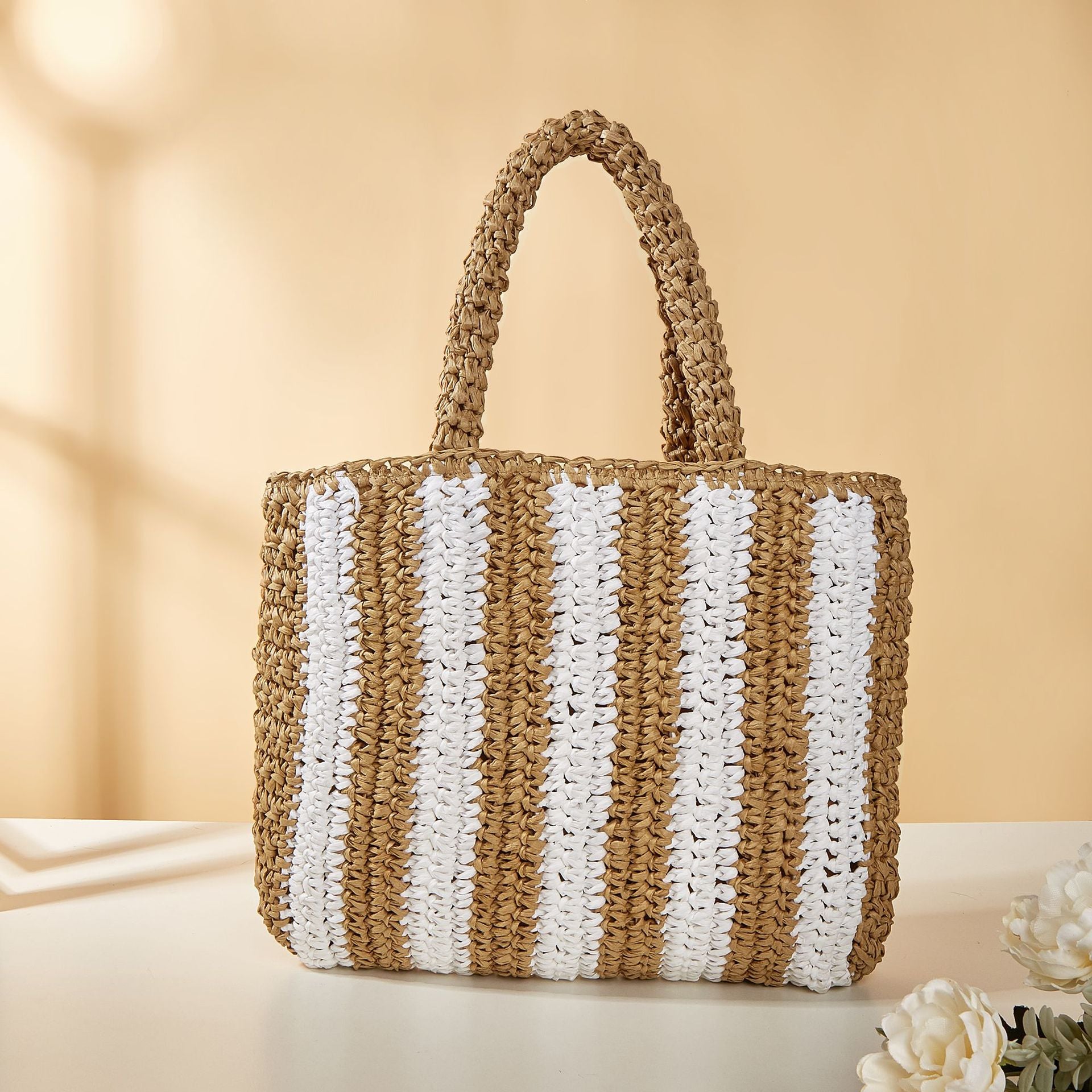 Simple Vertical Stripe Straw Beach Shoulder Bag