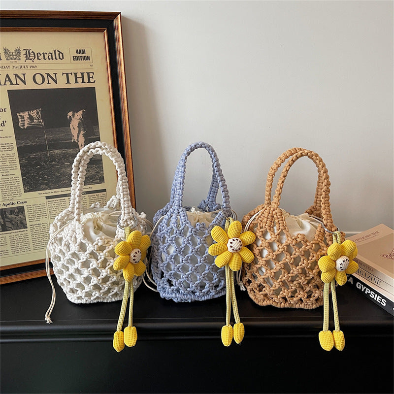 2026 Spring New Unique Handmade Woven Mesh Mini Bucket Korean Lazy Bag