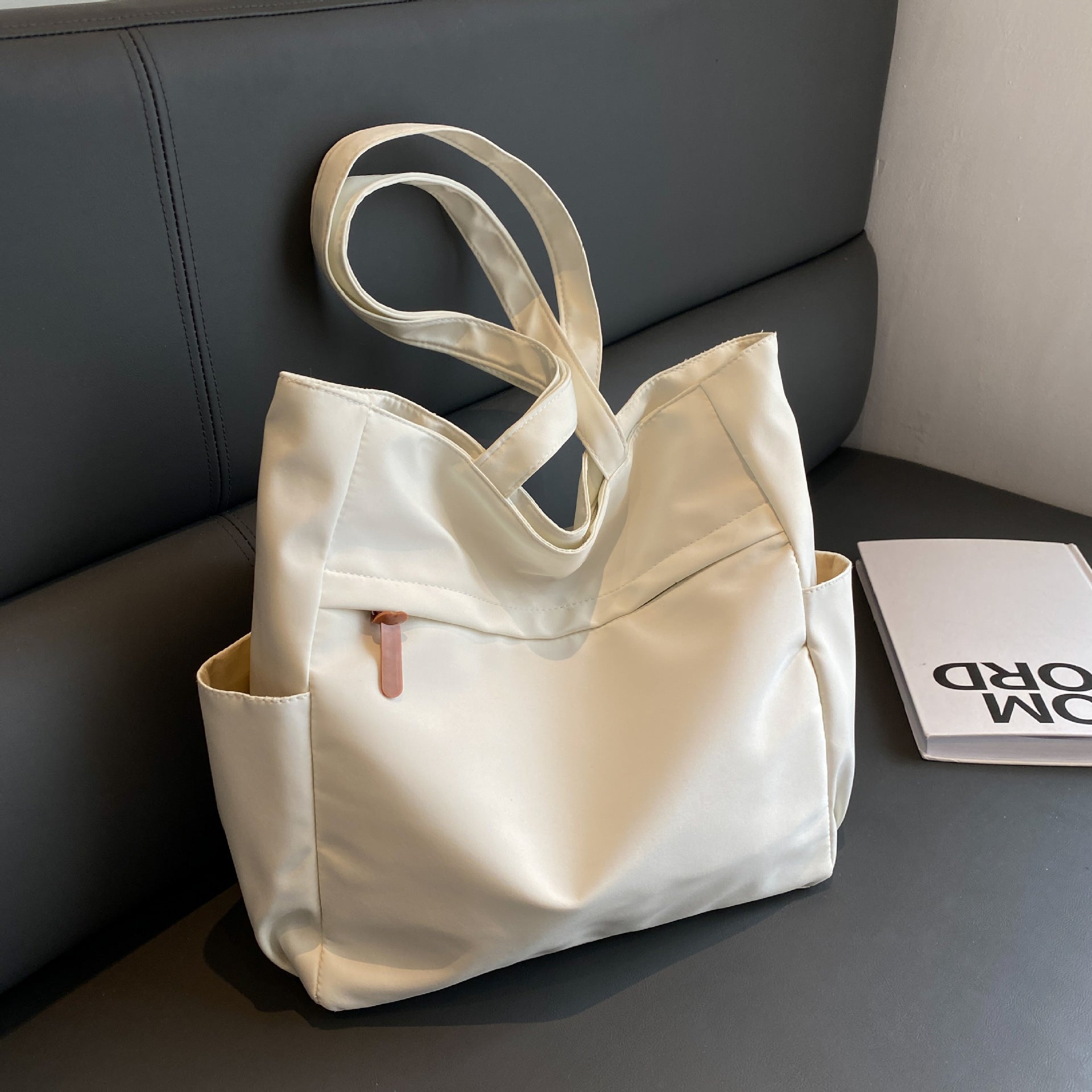 Lightweight Multi Pocket Large Capacity Canvas Tote Bag