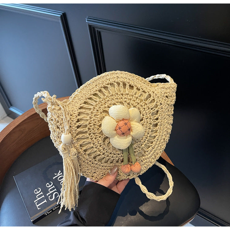 Women Unique Woven Straw 2026 New Ins Shoulder Crossbody Beach Bag