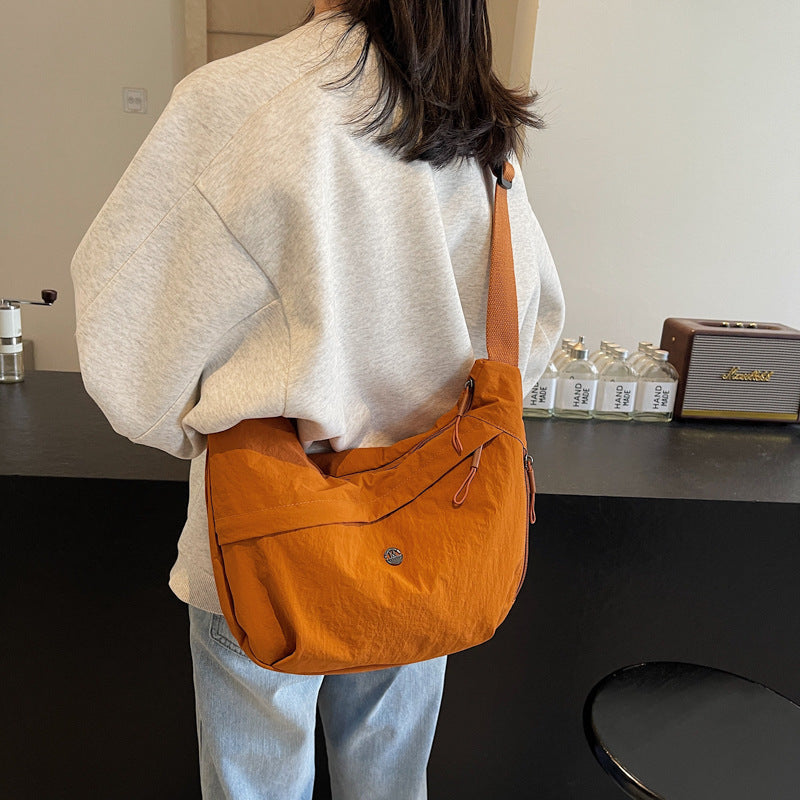 Japanese Simple Women'S Crossbody Bag Large Capacity Solid Color Versatile Dumpling Bag Lightweight Commuter Student Class Shoulder Bag