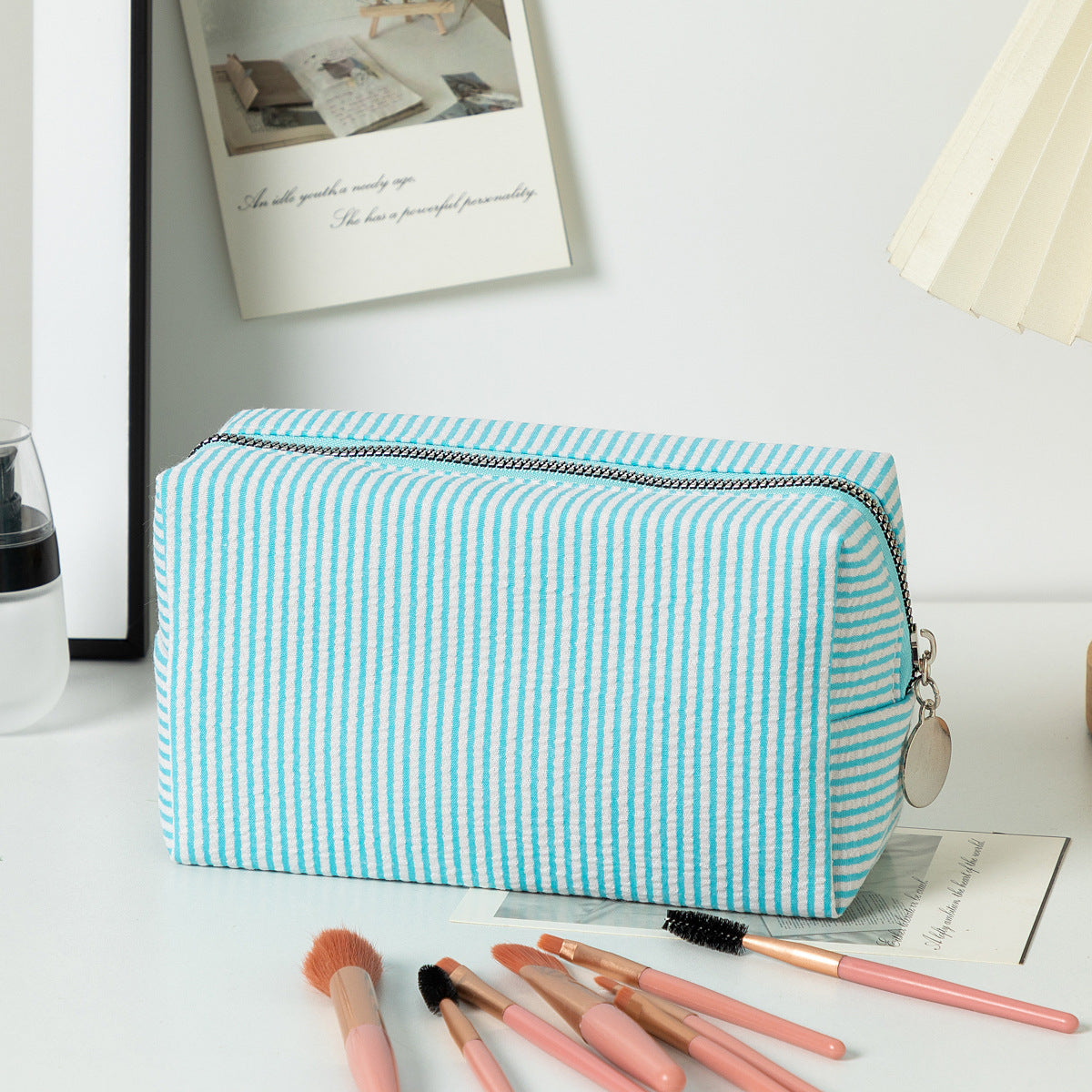 Seersucker Striped Cosmetic Bag Large Capacity Travel Toiletry Clutch Bag
