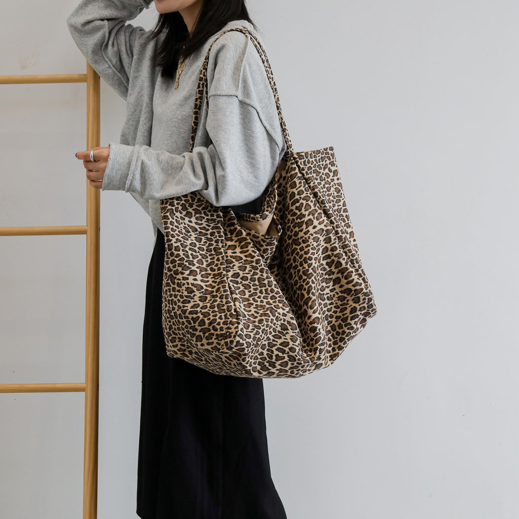 Bestselling Leopard Lazy Shoulder Large Stylish Underarm Bag