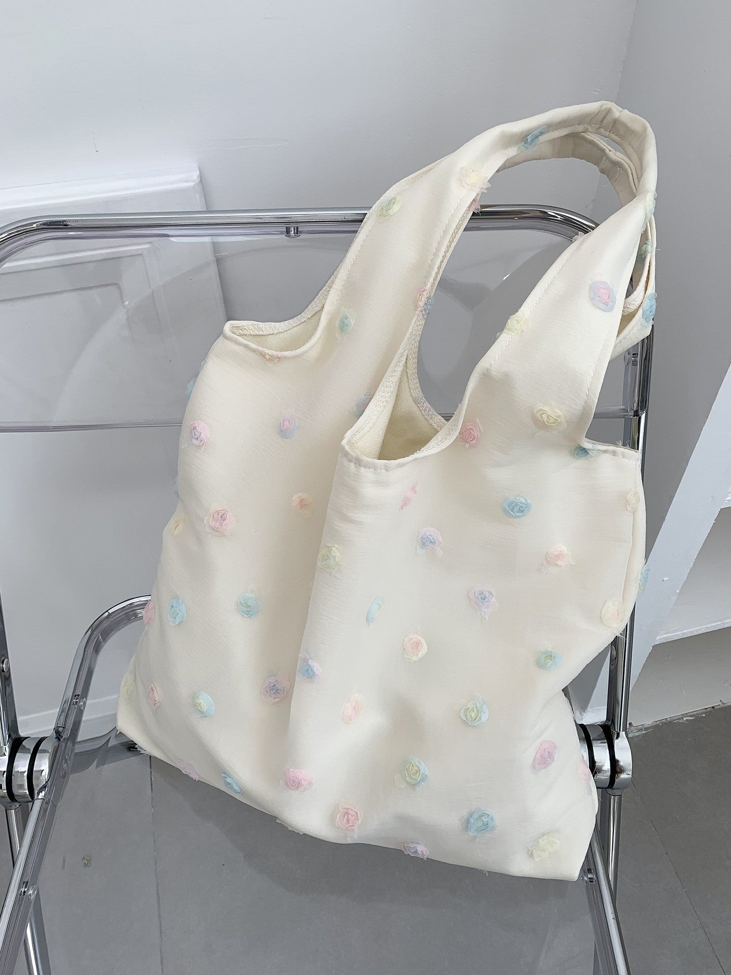 Embroidered Floral Canvas Shoulder Bag Fresh Versatile