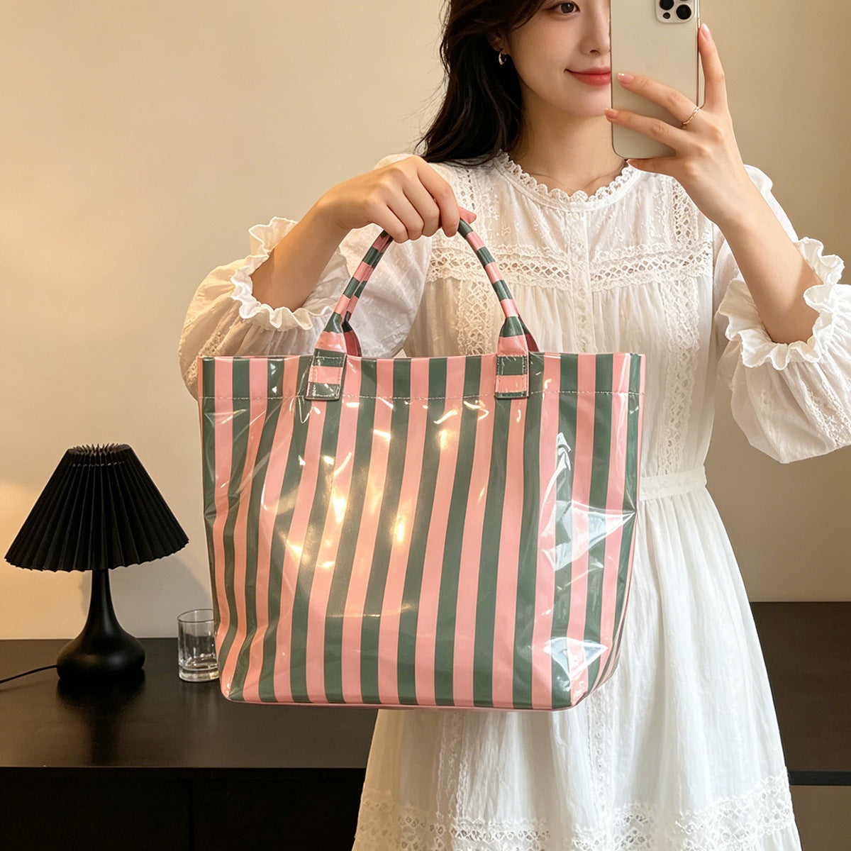 Pvc Glossy Tote Bag Large Capacity Waterproof Striped Handbag Outdoor Travel Beach Bag Mlb2026