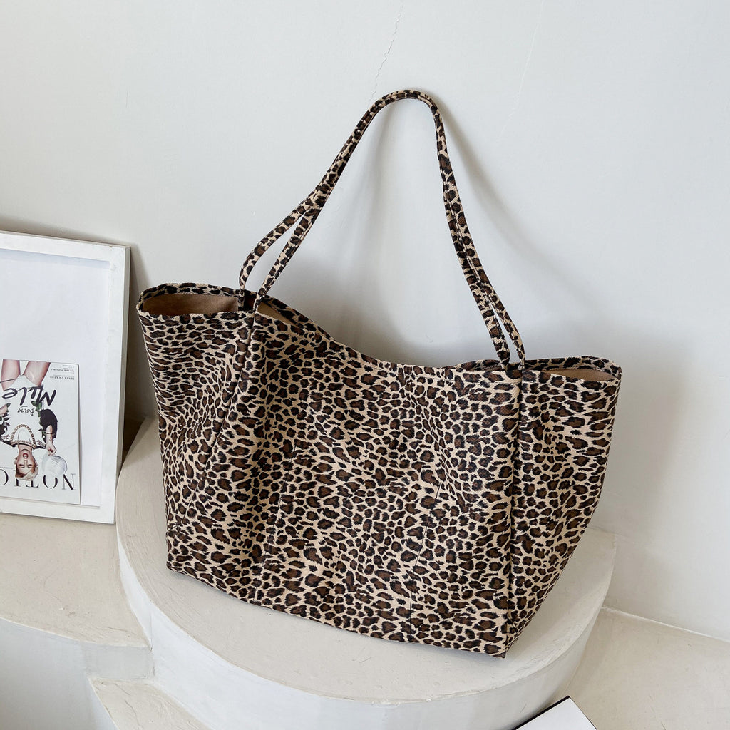 Bestselling Leopard Lazy Shoulder Large Stylish Underarm Bag