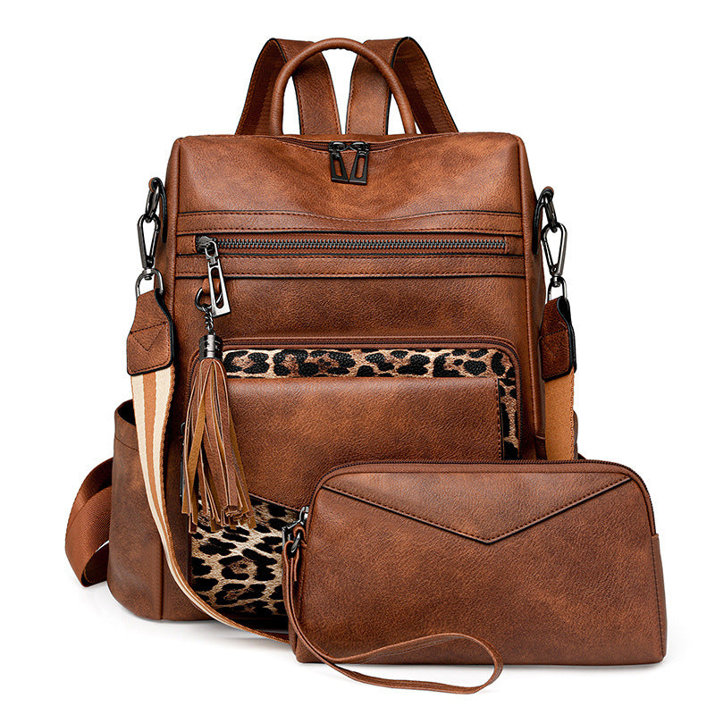 Cross-Border Shopping For New Winter European And American Retro Fashion Women'S Backpacks Large Capacity Double Color Tassel Backpack Wholesale