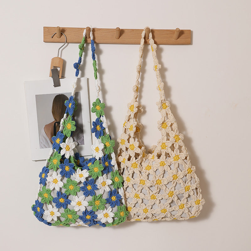 Large Capacity Flower Straw Hollow Woven Beach Bag