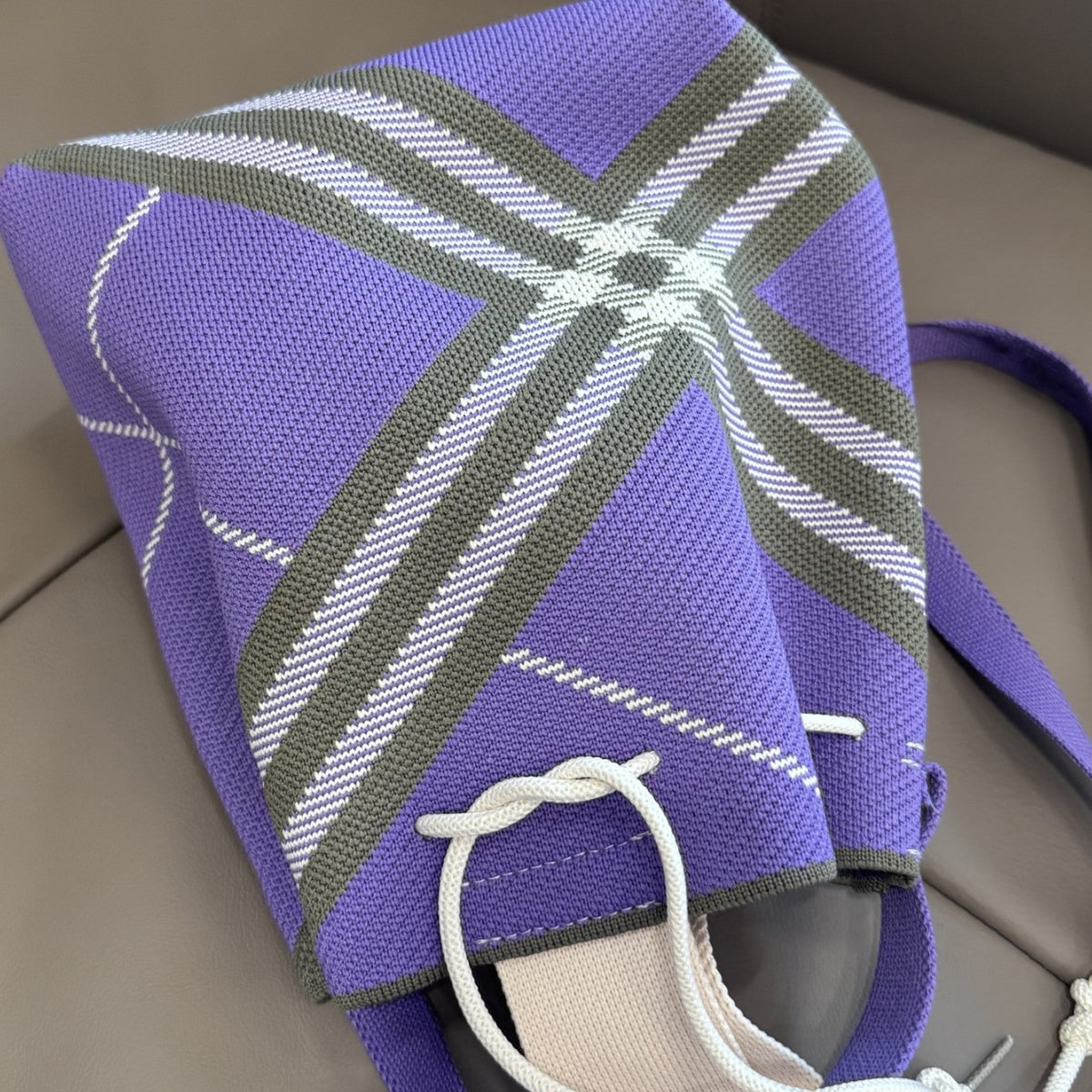 Geometric Knit Bucket Bag with Drawstring