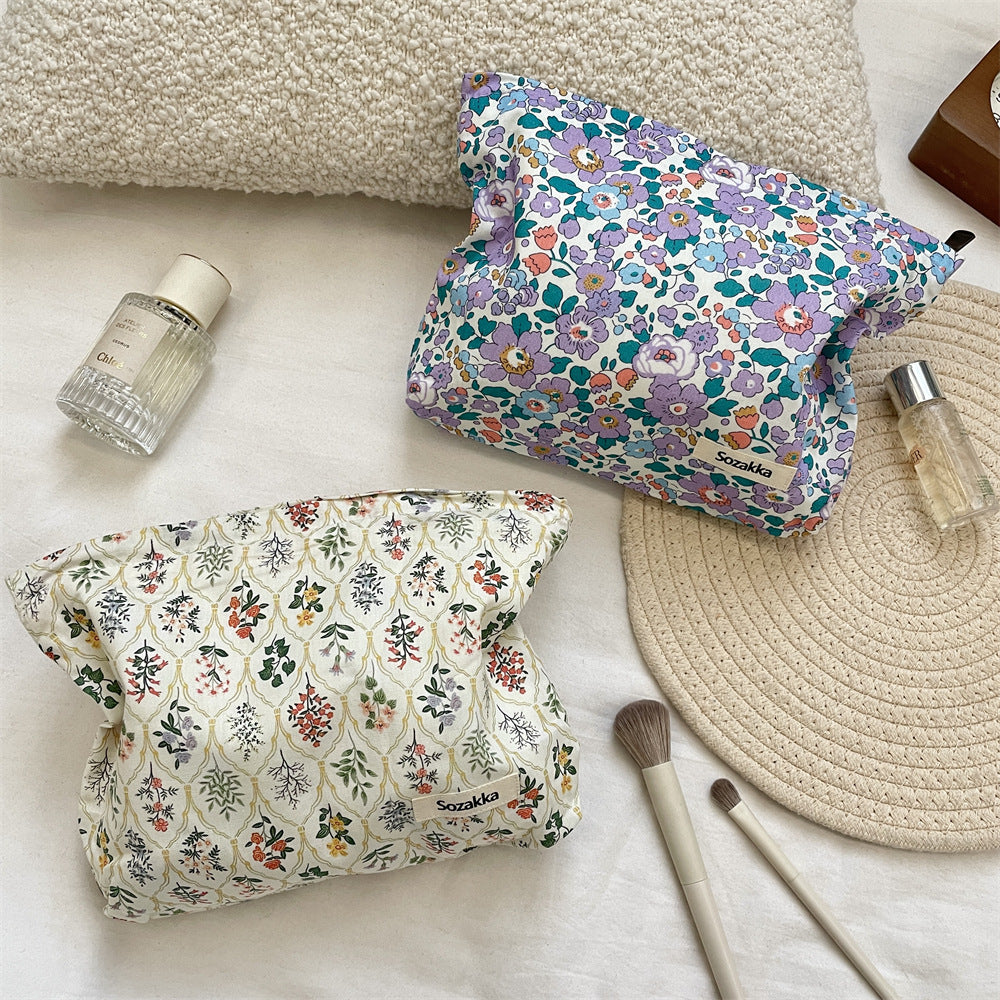 Fresh Floral Cosmetic Clutch Bag