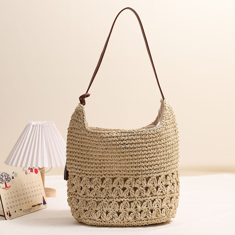 Hollow Tassel Straw Woven Beach Shoulder Bag