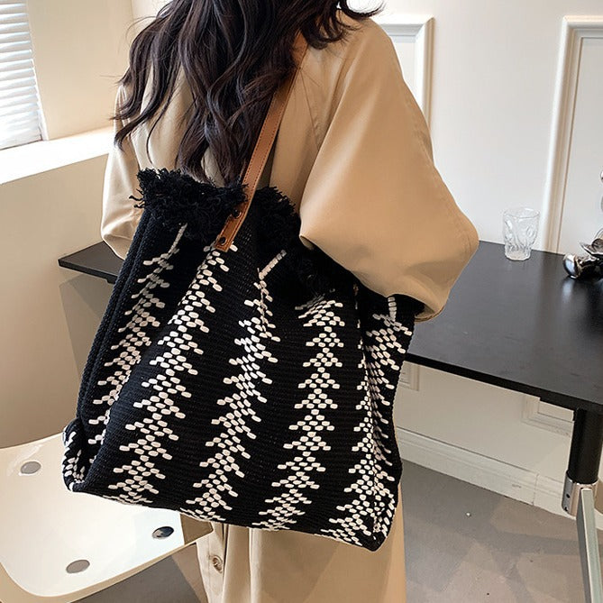 Women Large Canvas Tote 2026 New Tassel Cotton Linen Woven Minimalist Shoulder Bag
