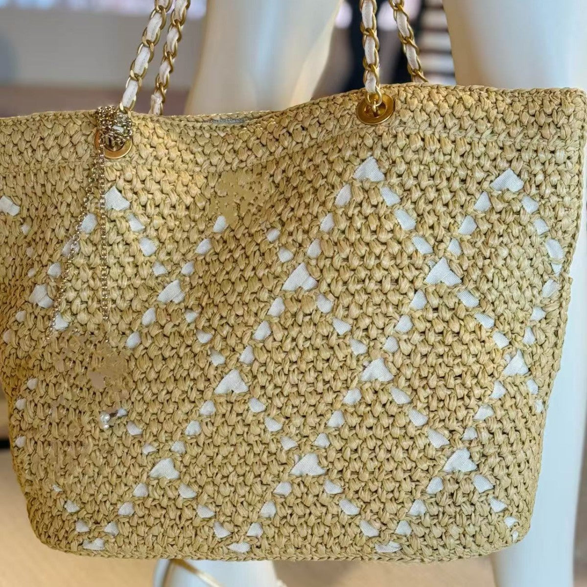 Hand-Woven Straw Beach Underarm Bag