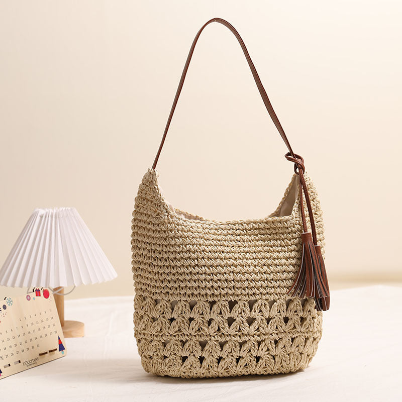 Hollow Tassel Straw Woven Beach Shoulder Bag