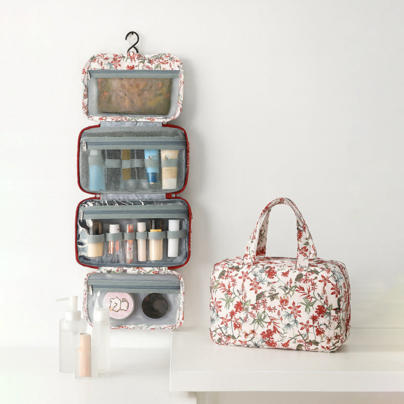 Four-Fold Hook Large-Capacity Toiletry Bag